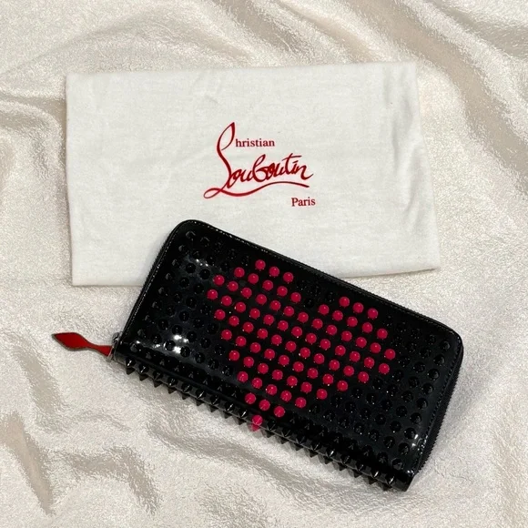 New Christian Louboutin Panettone Patent Leather Heart Spiked Zip Around Wallet - Picture 2 of 14